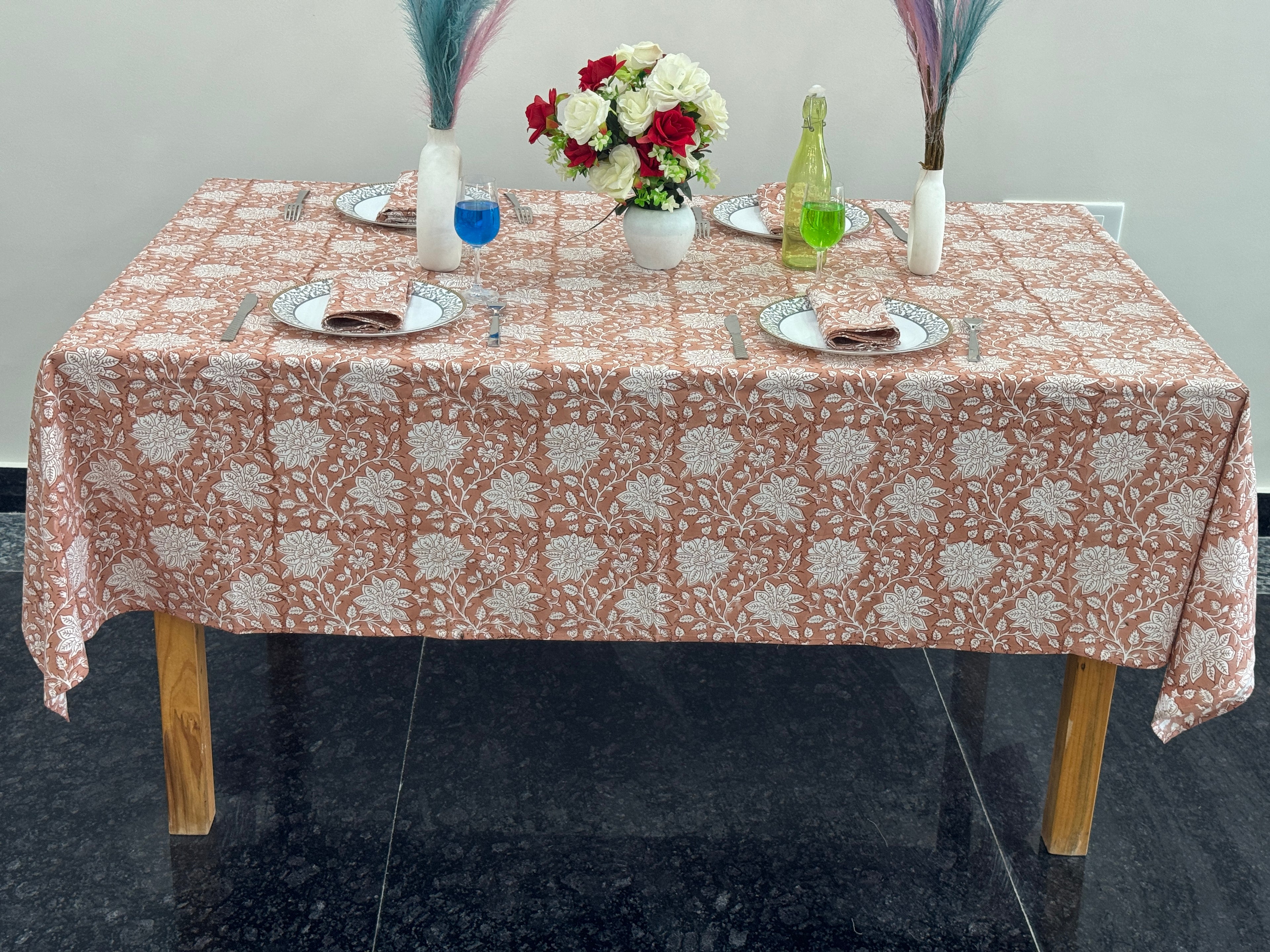 Wedding Table Cover Set With Runner/Napkins/Placemats