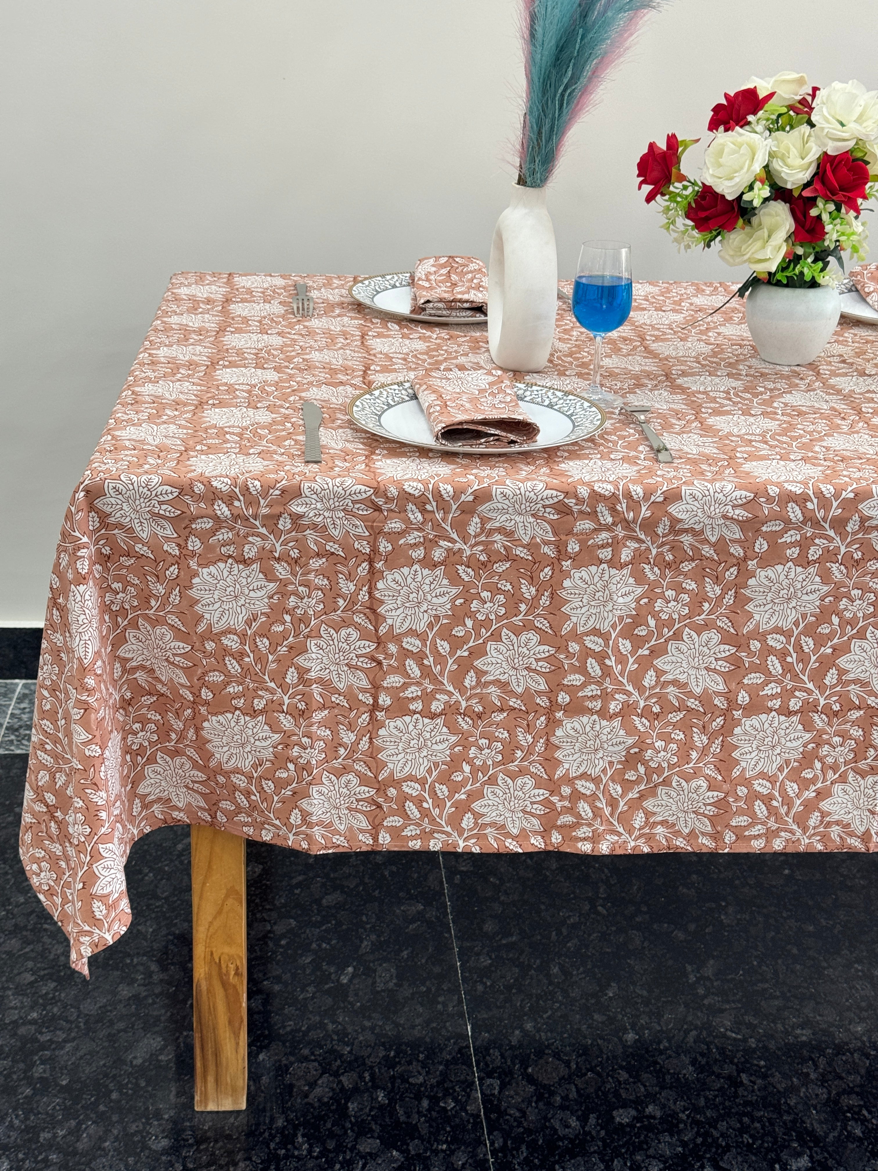 Wedding Table Cover Set With Runner/Napkins/Placemats