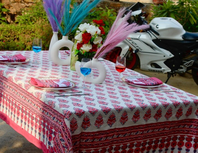 tablecloth for 6 seater
