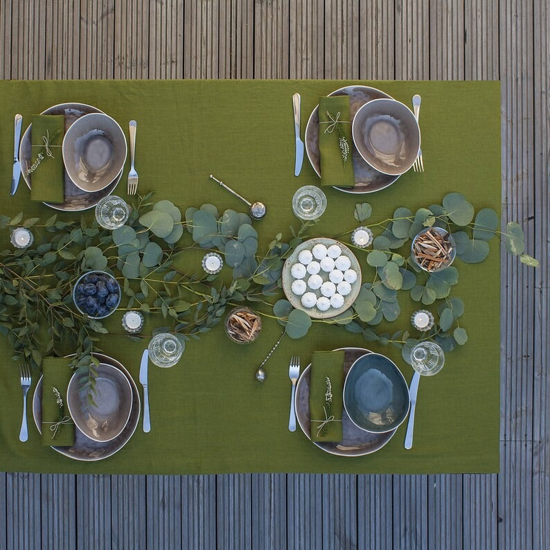 Moss Green Table Cover & Napkin Set