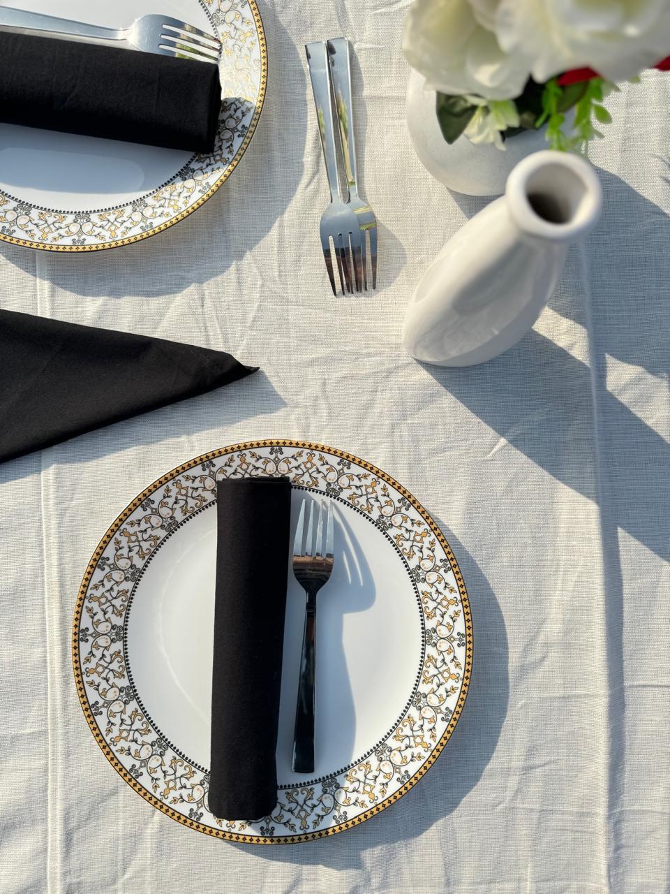 Black napkin set of 10