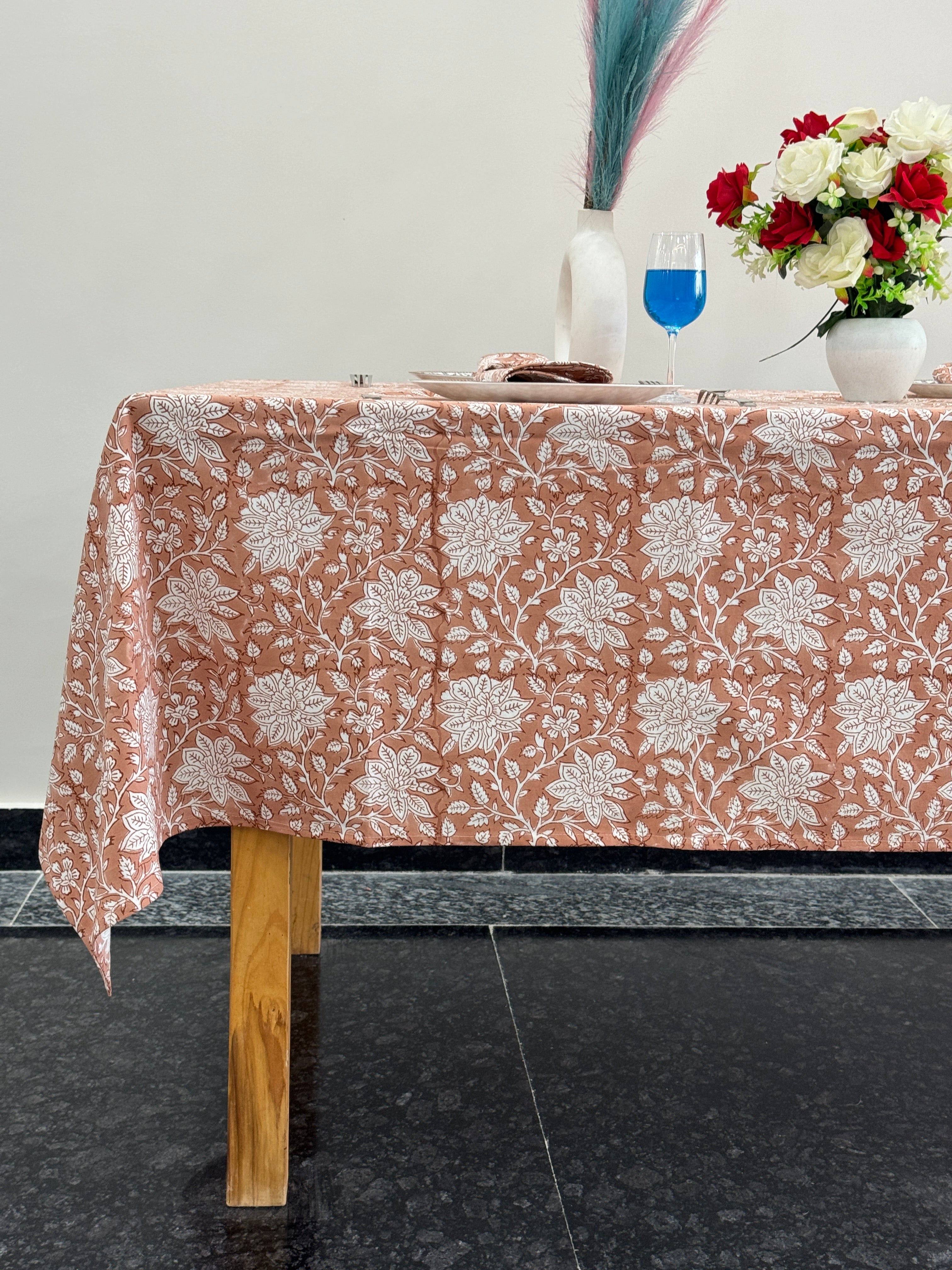 Wedding Table Cover Set With Runner/Napkins/Placemats