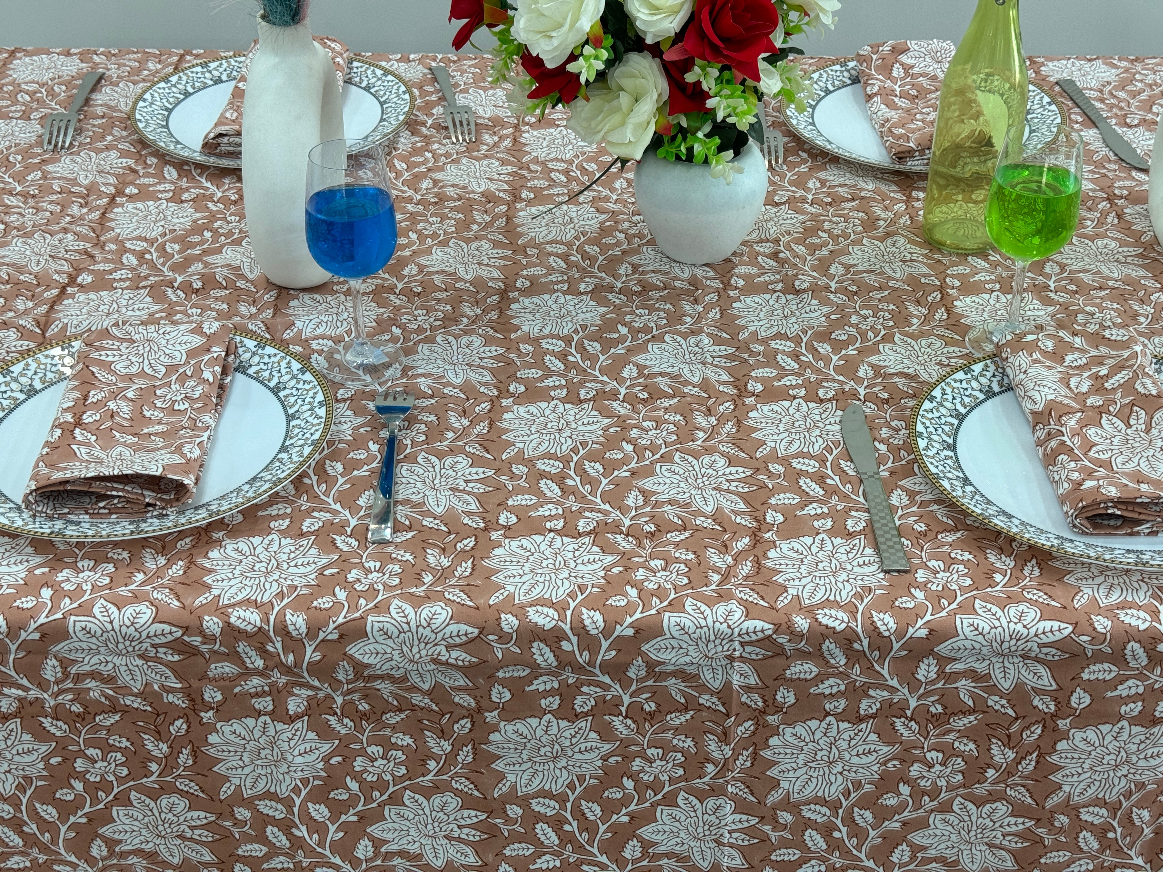 Wedding Table Cover Set With Runner/Napkins/Placemats