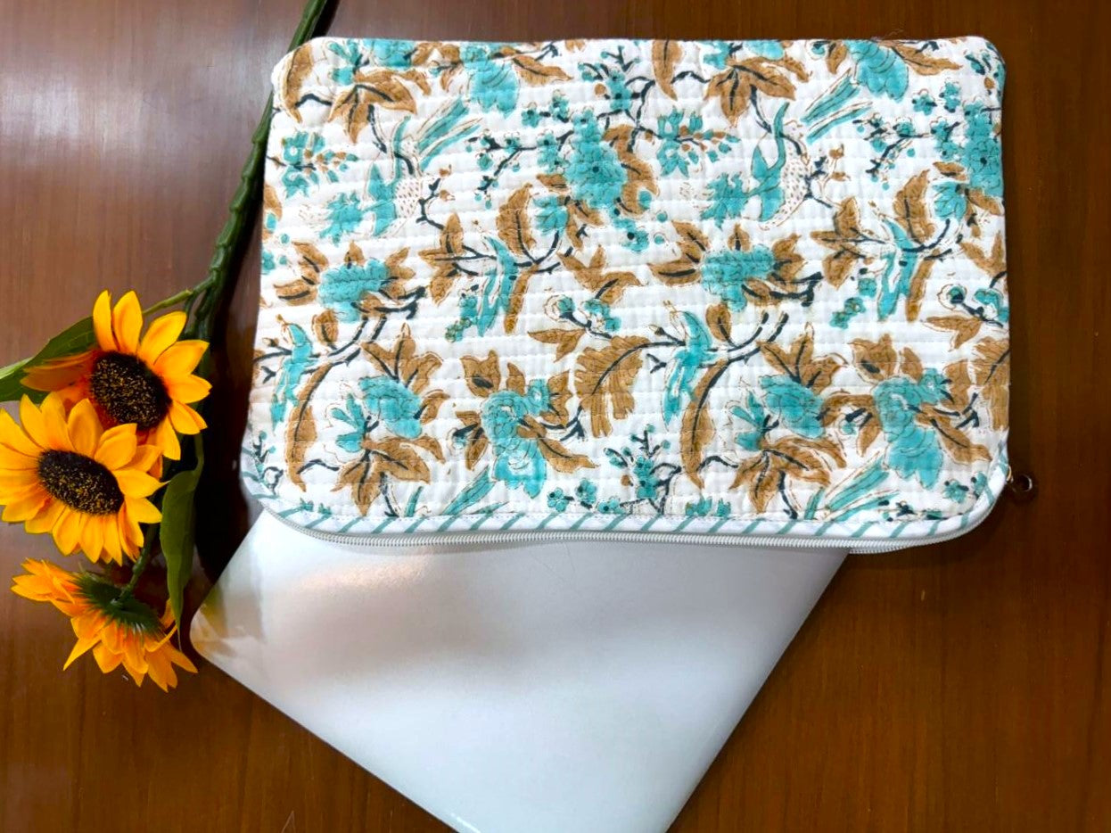 Cotton Quilted Laptop Sleeve