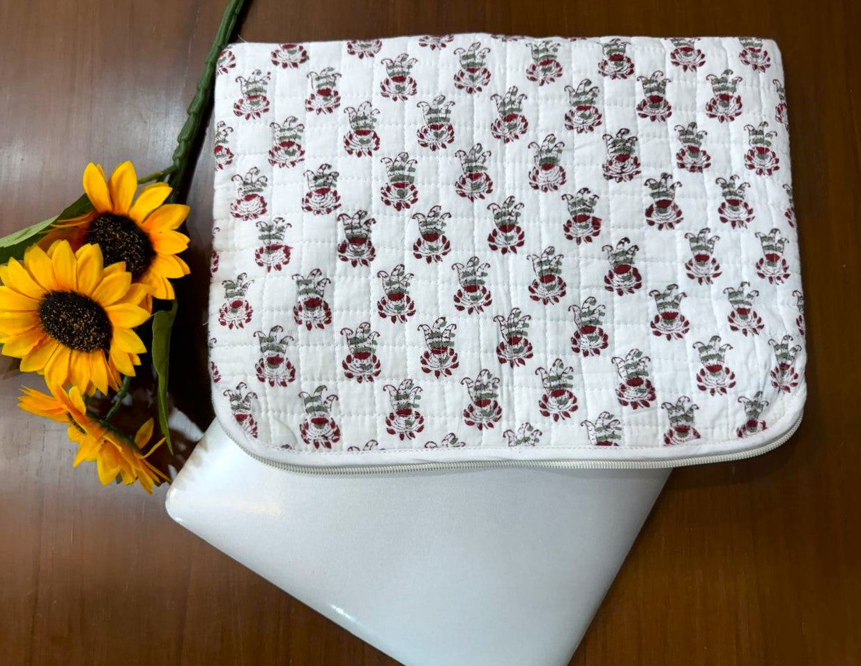 Laptop & Tablet Quilted bag